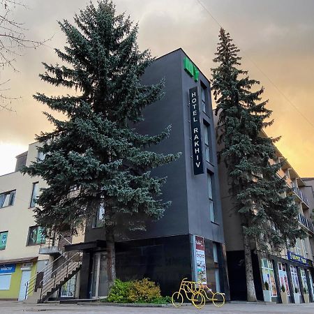 Rakhiv Hotel & Apartments Luaran gambar