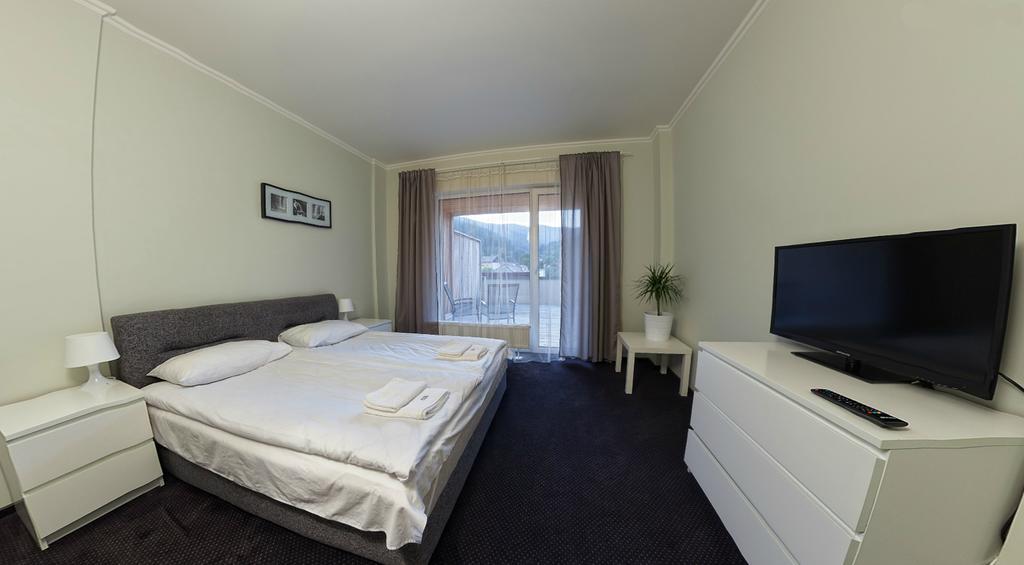 Rakhiv Hotel & Apartments Luaran gambar